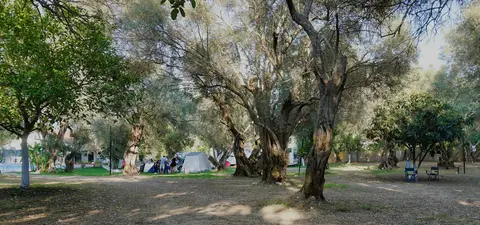 Camping Kariotes Beach