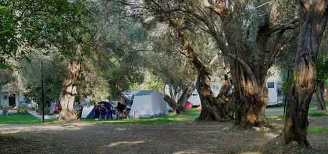 Camping Kariotes Beach