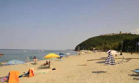 Heraklia Beach Camping & Apartments