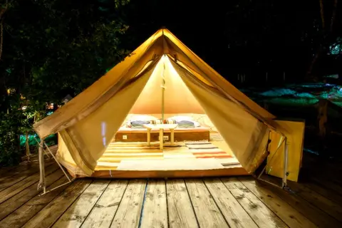 Green camp