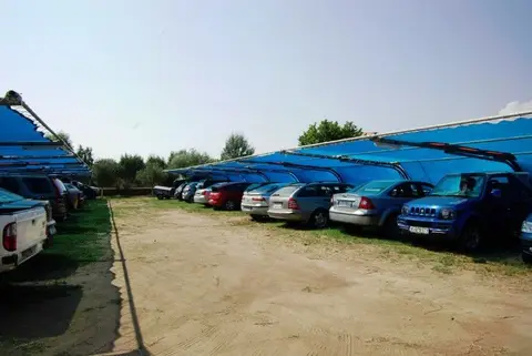 ΚΑΜΠΙΝΓΚ ΙΖΑ