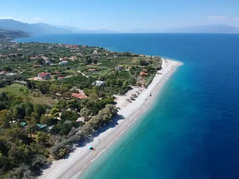 Akrata Beach