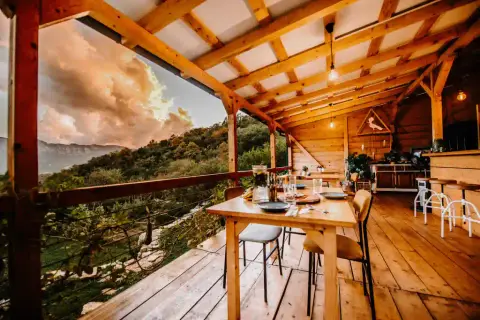 Hoopoe Glamping and Adventures