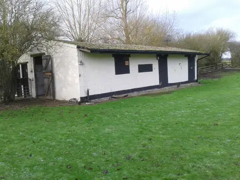 Windy Ridge Caravan Site & Fishing Lakes