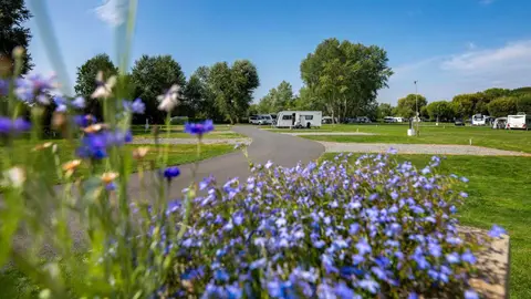 St Neots Camping and Caravanning Club