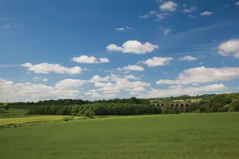 Bridge Heywood Caravan Park
