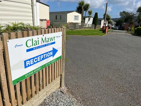 Clai Mawr Holiday Park