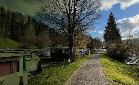 Camping Saland