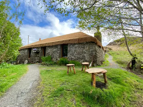 Lickisto Blackhouse Camping