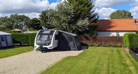 Black Bull Caravan Park