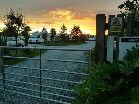 Cherry Tree Cottage Caravan site