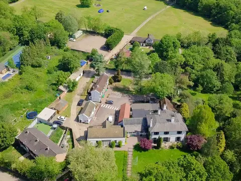 Debden House Holiday Park