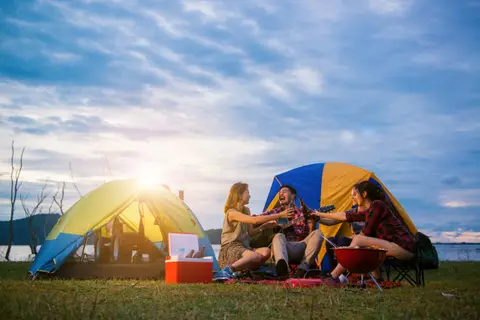 Court Farm Camping