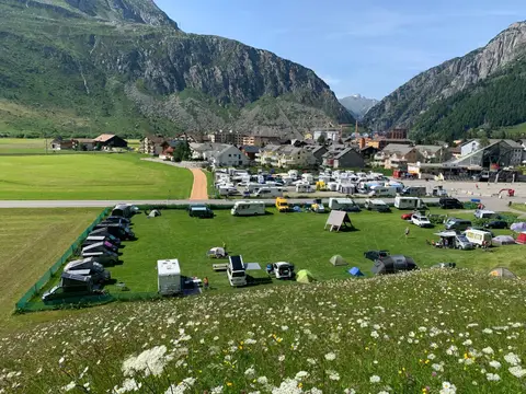 Gotthard Camping Andermatt