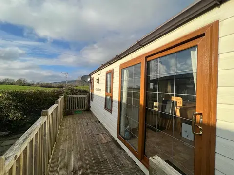 McCarthy Caravan Park