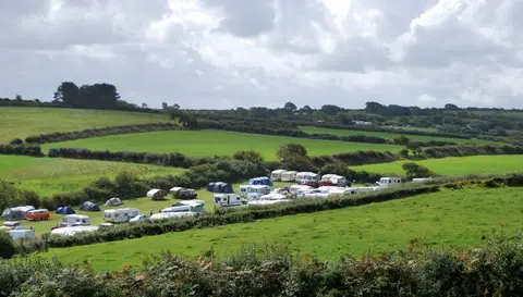 Neuadd Caravan Park