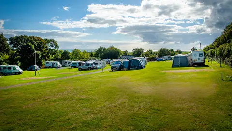 Camping & Caravanning Club