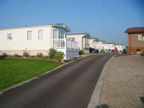 Wharf Cottage Leisure Park