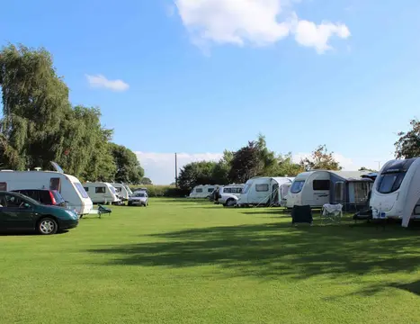 Yatehouse Farm Camping & Caravan Park