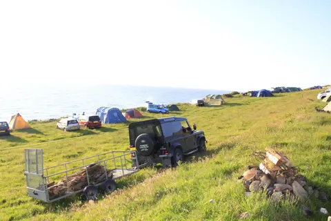 Cae Du Campsite