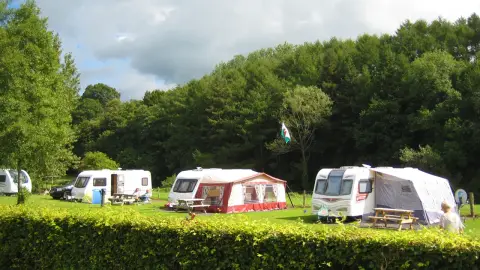Pont Kemys Caravan & Camping Park