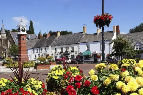 Pont Kemys Caravan & Camping Park