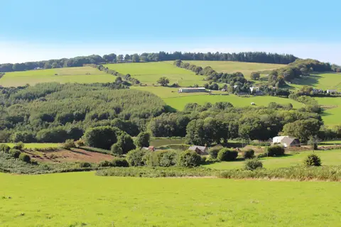 Broadstone Park Camping and Fishery