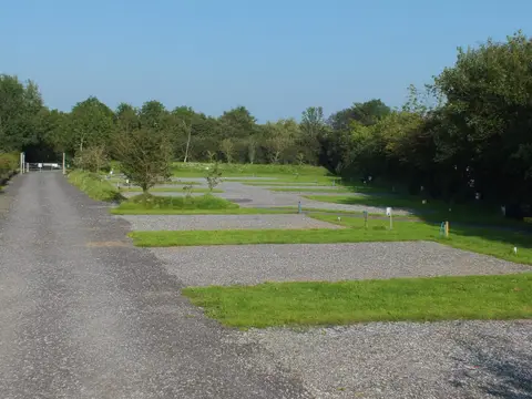 Little Orchard Caravan Park