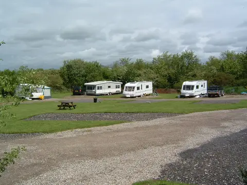 Little Orchard Caravan Park