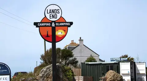 Lands End Camping And Glamping, Trevescan Farm Equestrian Center, Penzance