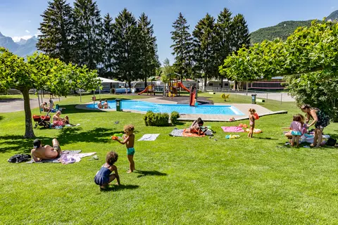 Camping De La Piscine