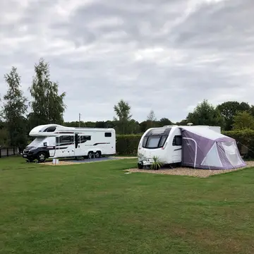Petwood Caravan Park