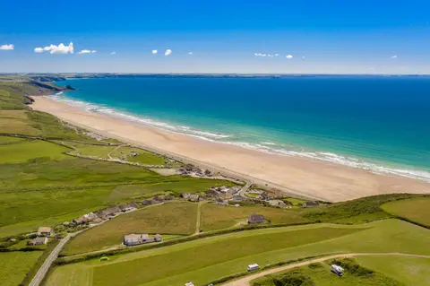 Newgale Holidays