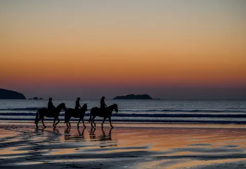 Newgale Holidays
