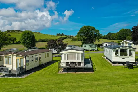 Maes Dolau Farm Caravan Park