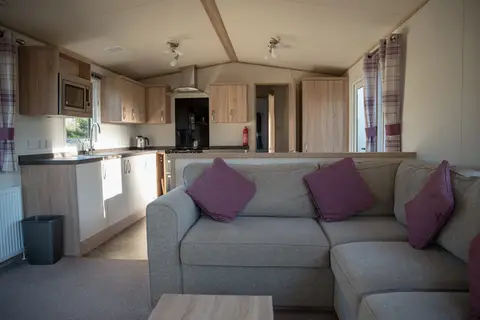 Island Meadow Caravan Park