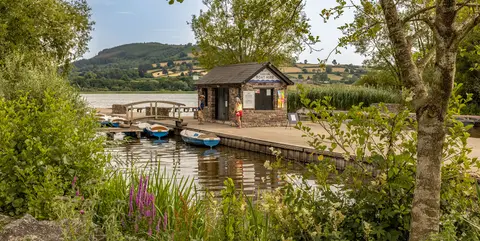 Lakeside Caravan Park
