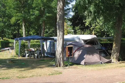 Camping IJsclub Oud-Ablas