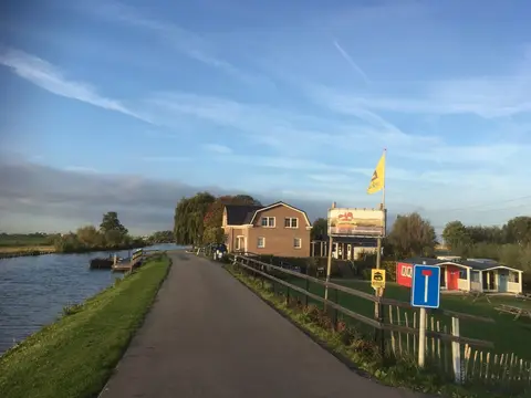 Zwetzone