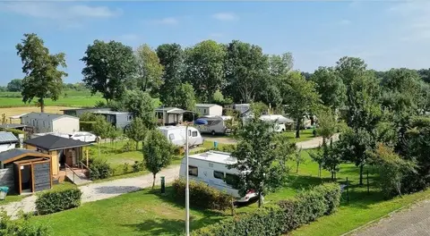 Camping Jachthaven De Helling