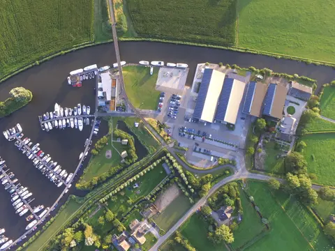 Jachthaven Marnemoende Camperplaatsen