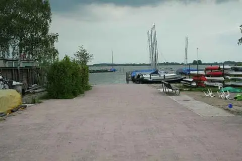 Caravanpark De Akker