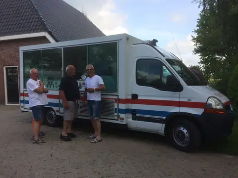 Uit & Thuis