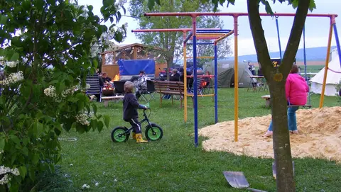 Campingplatz "Am Hünstein"