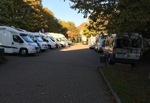Wohnmobil Stellplatz V+E Bad Bergzabern