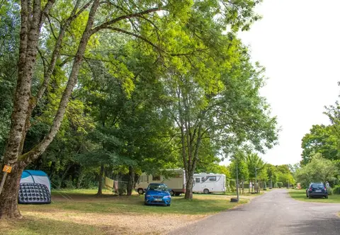 Camping International de l'Étang des Forges