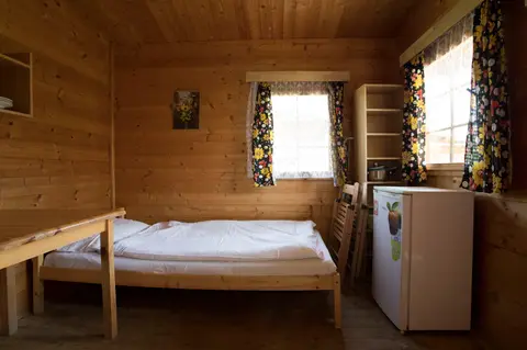 Autocamp Ostrov - Zadní Třebáň