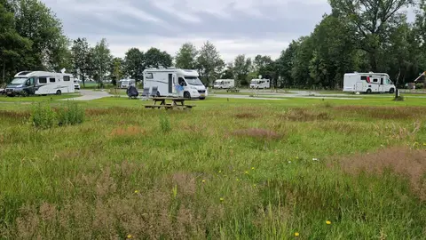 Camperpark Hof van Grolloo