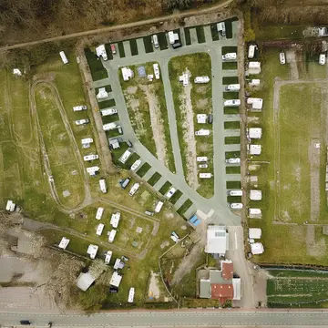 Campingplatz Ademi