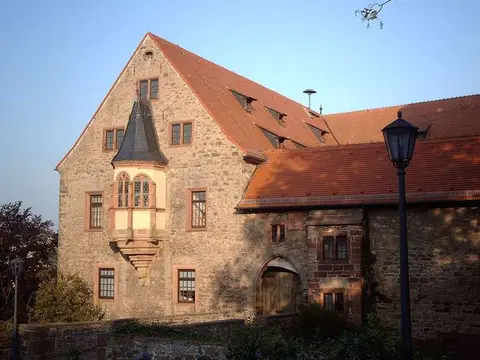 Wohnmobilstellplatz am Schloß